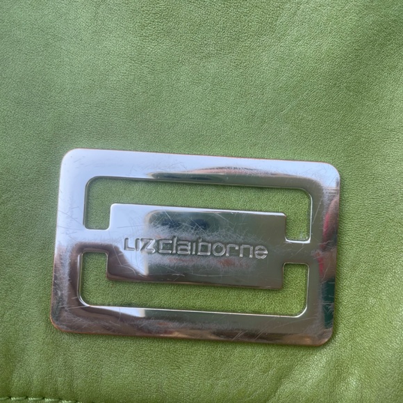 Green purse - Picture 3 of 4